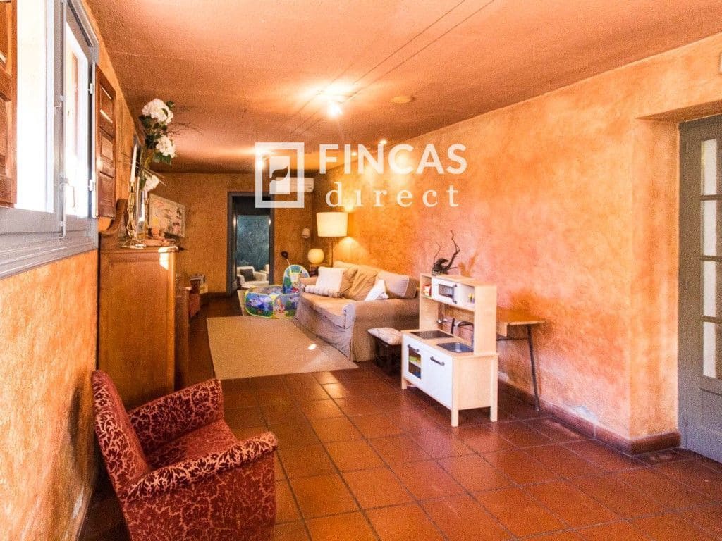 5 sypialnia Willa na sprzedaż w Subirats z garażem - 655 000 € (Ref: 8479620)