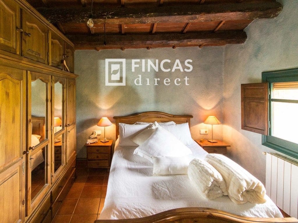 5 sypialnia Willa na sprzedaż w Subirats z garażem - 655 000 € (Ref: 8479620)