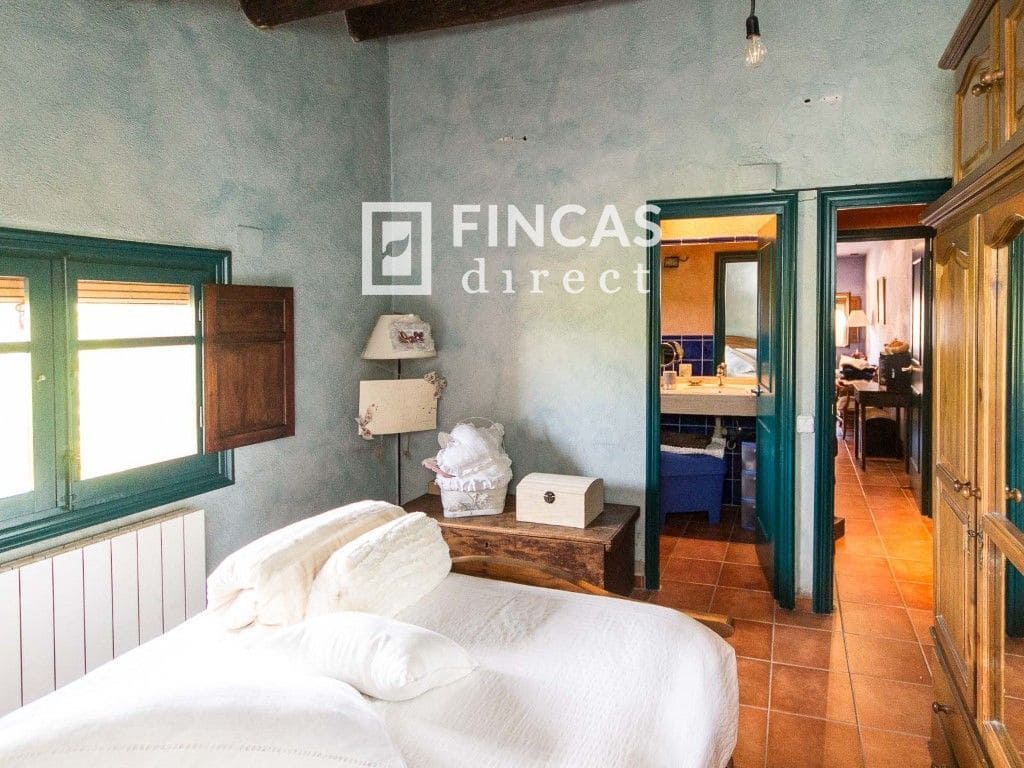 5 sypialnia Willa na sprzedaż w Subirats z garażem - 655 000 € (Ref: 8479620)