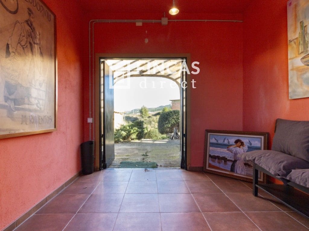 5 sypialnia Willa na sprzedaż w Subirats z garażem - 655 000 € (Ref: 8479620)