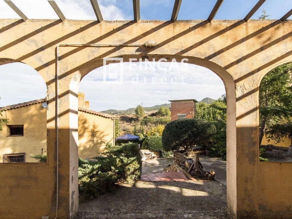 5 sypialnia Willa na sprzedaż w Subirats z garażem - 655 000 € (Ref: 8479620)