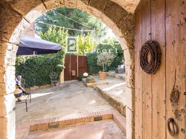 5 bedroom Villa for sale in Subirats with garage - € 655,000 (Ref: 8479620)