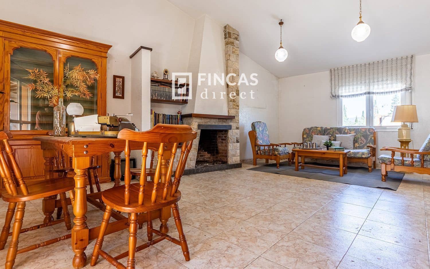 6 sypialnia Willa na sprzedaż w Albinyana z garażem - 265 000 € (Ref: 8775820)