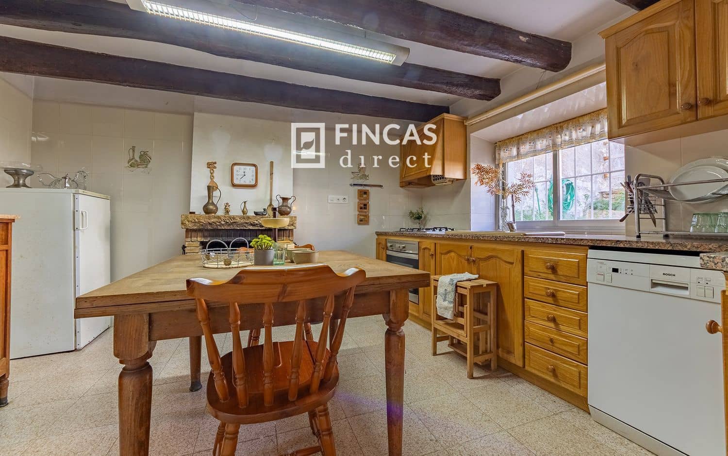 6 sypialnia Willa na sprzedaż w Albinyana z garażem - 265 000 € (Ref: 8775820)