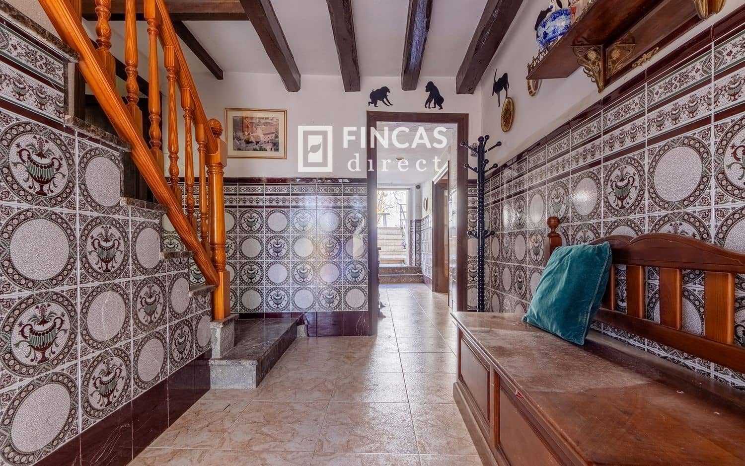 6 sypialnia Willa na sprzedaż w Albinyana z garażem - 265 000 € (Ref: 8775820)