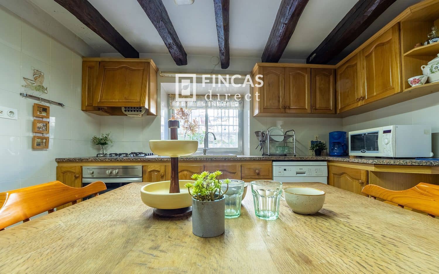 6 sypialnia Willa na sprzedaż w Albinyana z garażem - 265 000 € (Ref: 8775820)