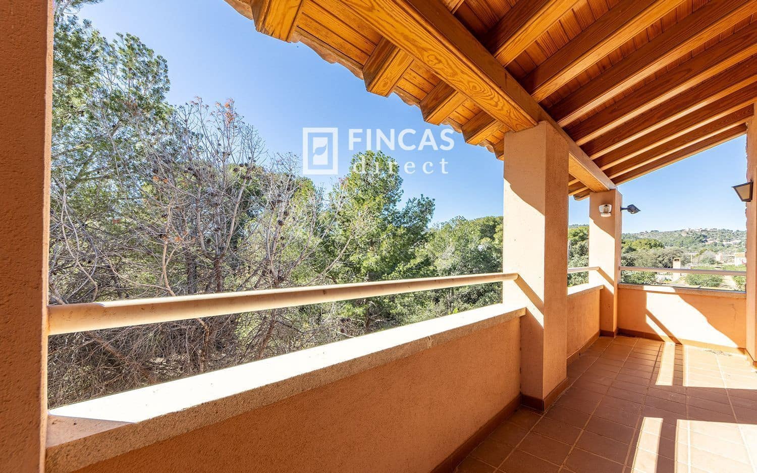 6 sypialnia Willa na sprzedaż w Albinyana z garażem - 265 000 € (Ref: 8775820)