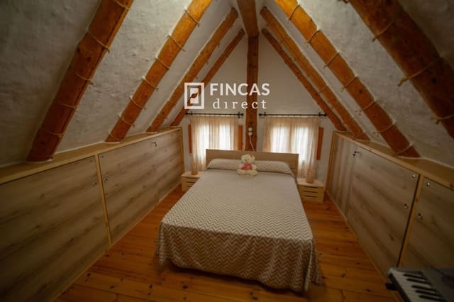 3 slaapkamer Villa te koop in Sant Jaume d'Enveja - € 295.000 (Ref: 9257990)