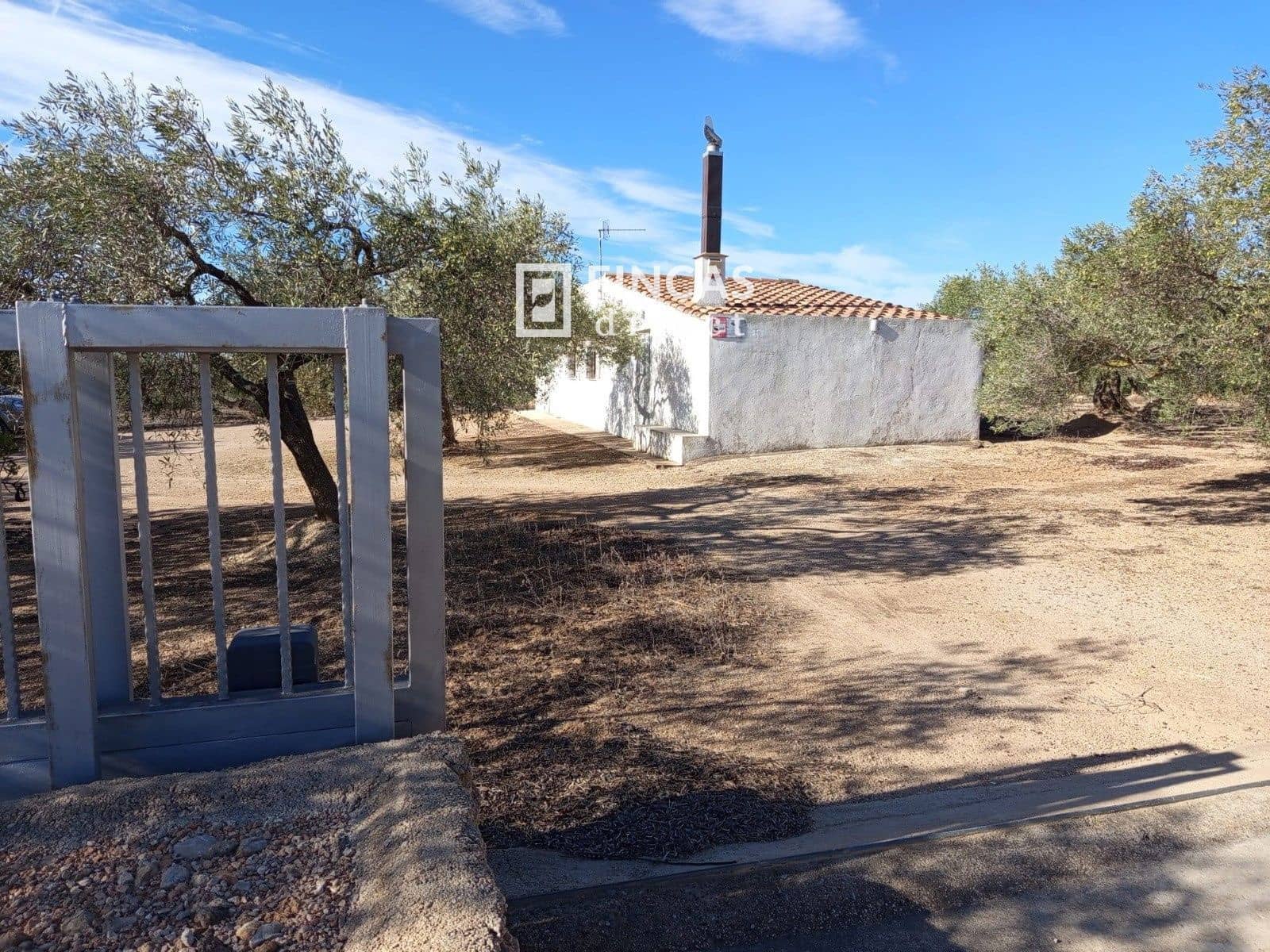 1 bedroom Finca/Country House for sale in Tortosa with garage - € 105,000 (Ref: 9519327)