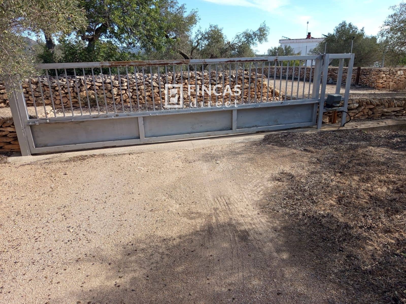 1 bedroom Finca/Country House for sale in Tortosa with garage - € 105,000 (Ref: 9519327)