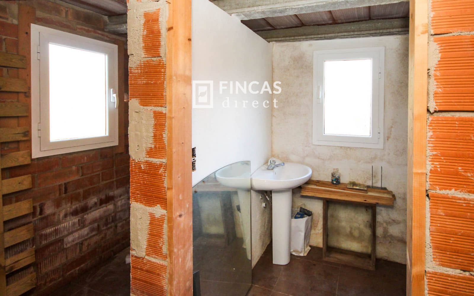 1 bedroom Finca/Country House for sale in Camarles - € 79,000 (Ref: 9618065)