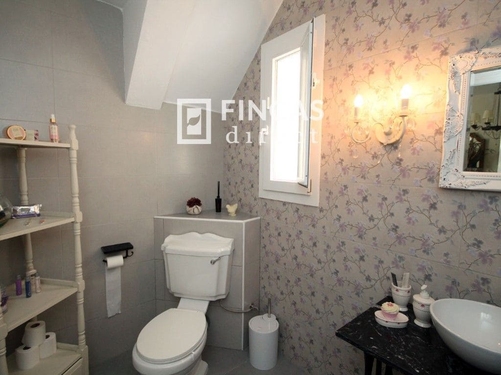 5 slaapkamer Villa te koop in Benifallet - € 245.000 (Ref: 9640909)