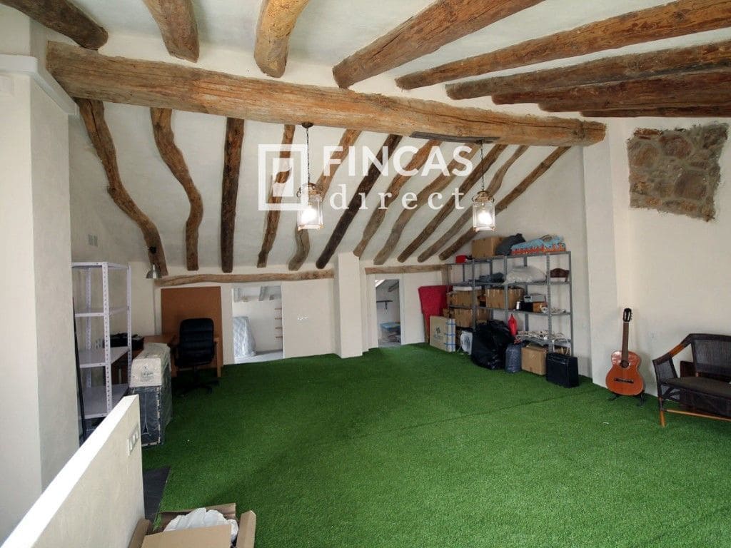 5 slaapkamer Villa te koop in Benifallet - € 245.000 (Ref: 9640909)