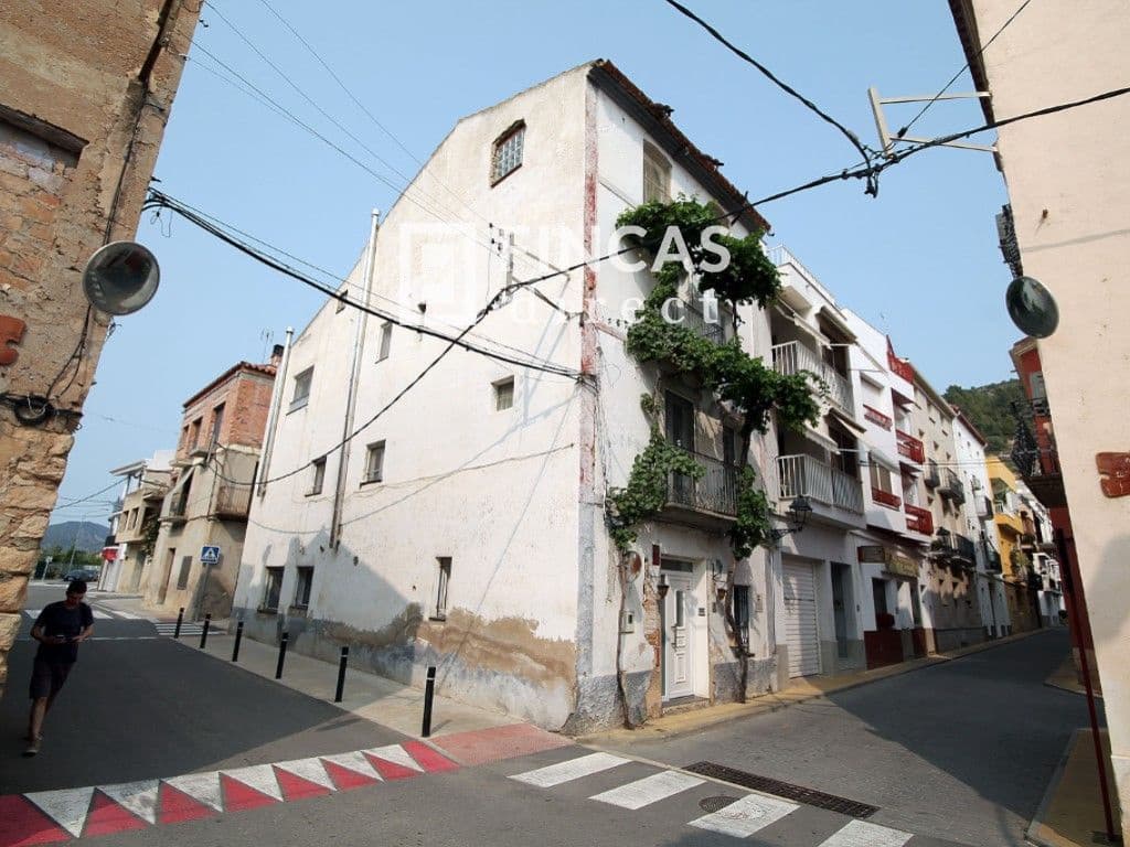 5 slaapkamer Villa te koop in Benifallet - € 245.000 (Ref: 9640909)