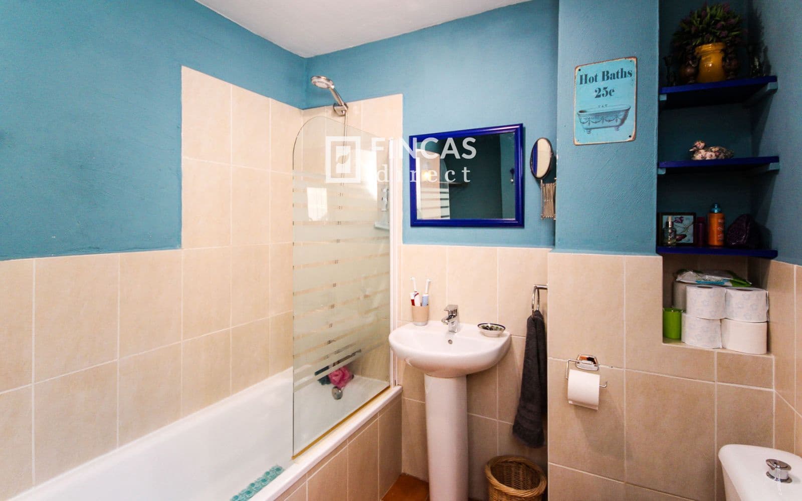 3 bedroom Villa for sale in Riba-roja d'Ebre - € 155,000 (Ref: 9813428)