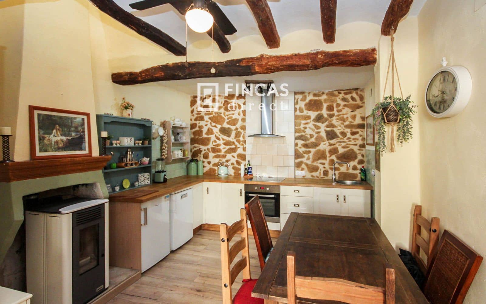 3 bedroom Villa for sale in Riba-roja d'Ebre - € 155,000 (Ref: 9813428)