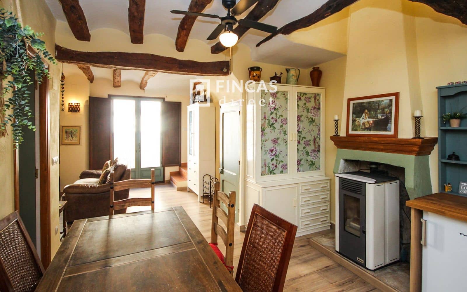 3 bedroom Villa for sale in Riba-roja d'Ebre - € 155,000 (Ref: 9813428)