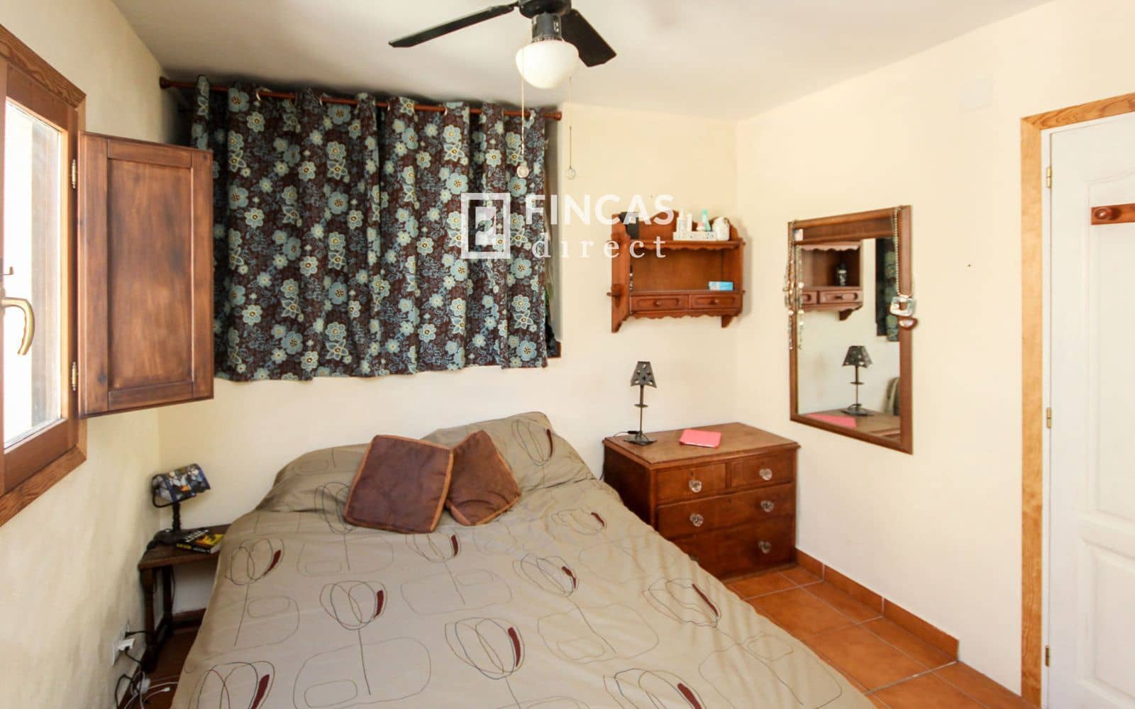 3 bedroom Villa for sale in Riba-roja d'Ebre - € 155,000 (Ref: 9813428)