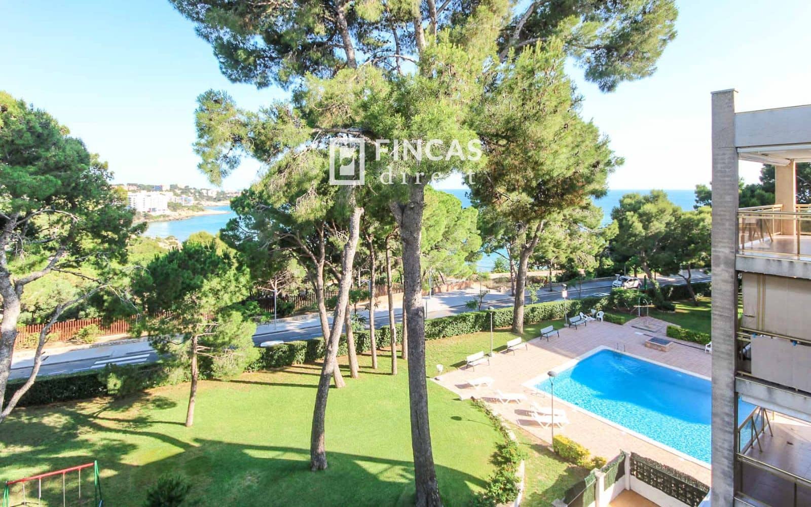 3 soverom Leilighet til salgs i Salou med svømmebasseng garasje - € 360 000 (Ref: 9940656)