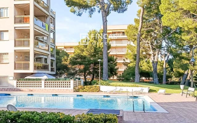 3 sypialnia Mieszkanie na sprzedaż w Salou z basenem garażem - 360 000 € (Ref: 9940656)