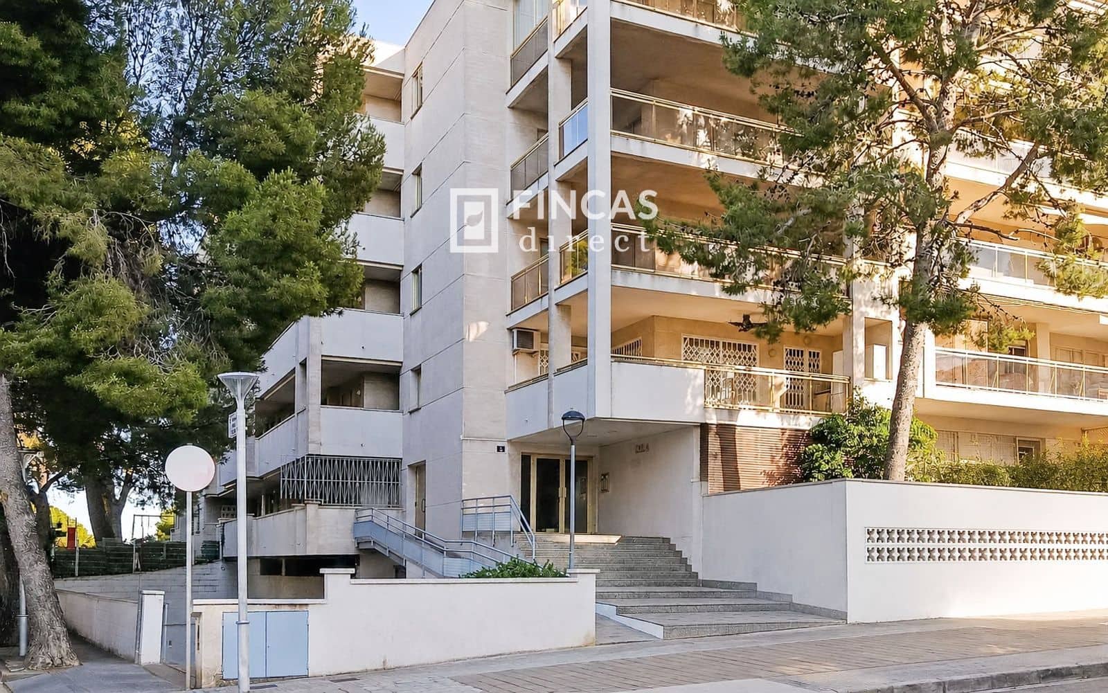 3 soverom Leilighet til salgs i Salou med svømmebasseng garasje - € 360 000 (Ref: 9940656)