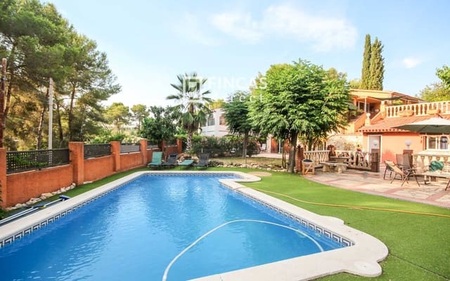 6 Zimmer Villa zu verkaufen in El Catllar mit Pool Garage - 355.000 € (Ref: 9948884)