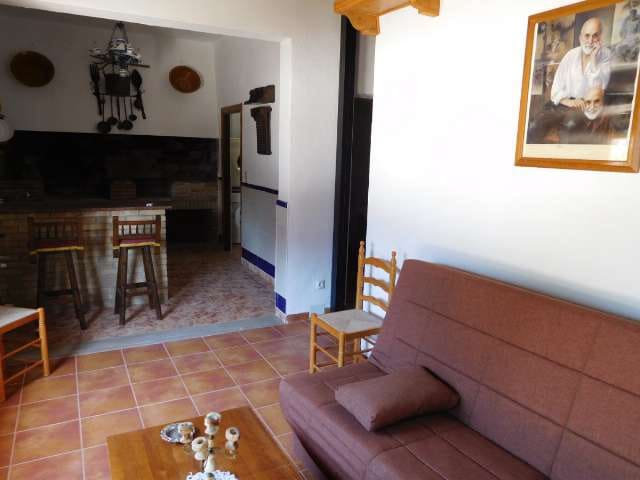 2 slaapkamer Finca/Landhuis te huur in Las Casicas met zwembad - € 750 (Ref: 5396205)