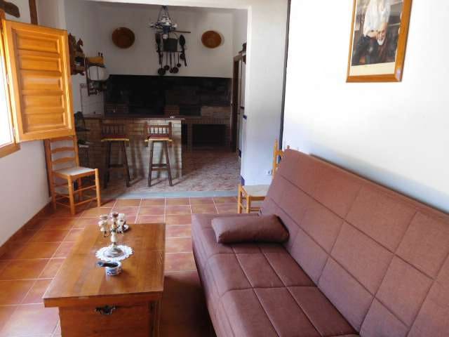 2 slaapkamer Finca/Landhuis te huur in Las Casicas met zwembad - € 750 (Ref: 5396205)