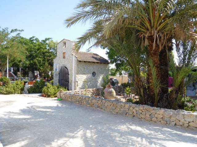 2 slaapkamer Finca/Landhuis te huur in Las Casicas met zwembad - € 750 (Ref: 5396205)