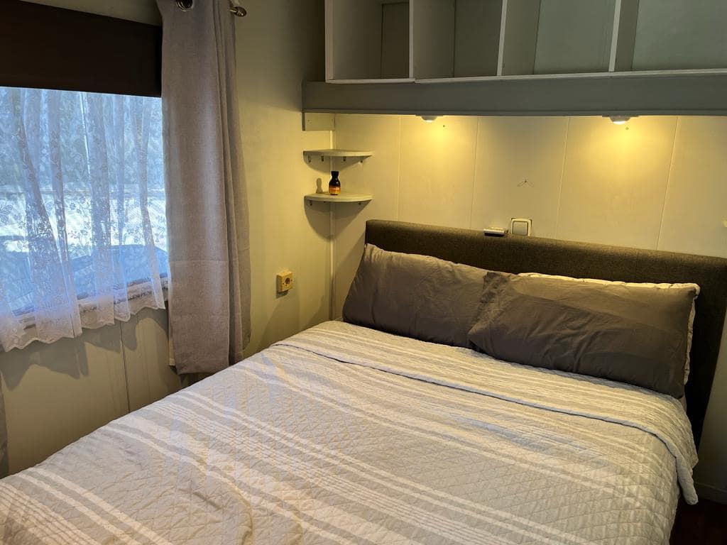 1 bedroom Mobile Home for sale in Alicante / Alacant city with pool €