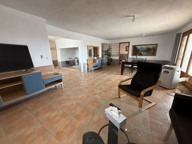 5 quarto Quinta/Casa Rural para venda em El Realengo, Crevillente / Crevillent com piscina - 299 999 € (Ref: 9335277)