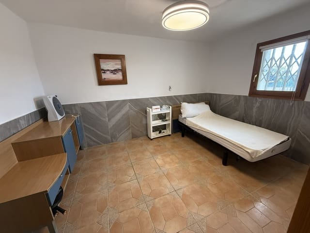 5 quarto Quinta/Casa Rural para venda em El Realengo, Crevillente / Crevillent com piscina - 299 999 € (Ref: 9335277)