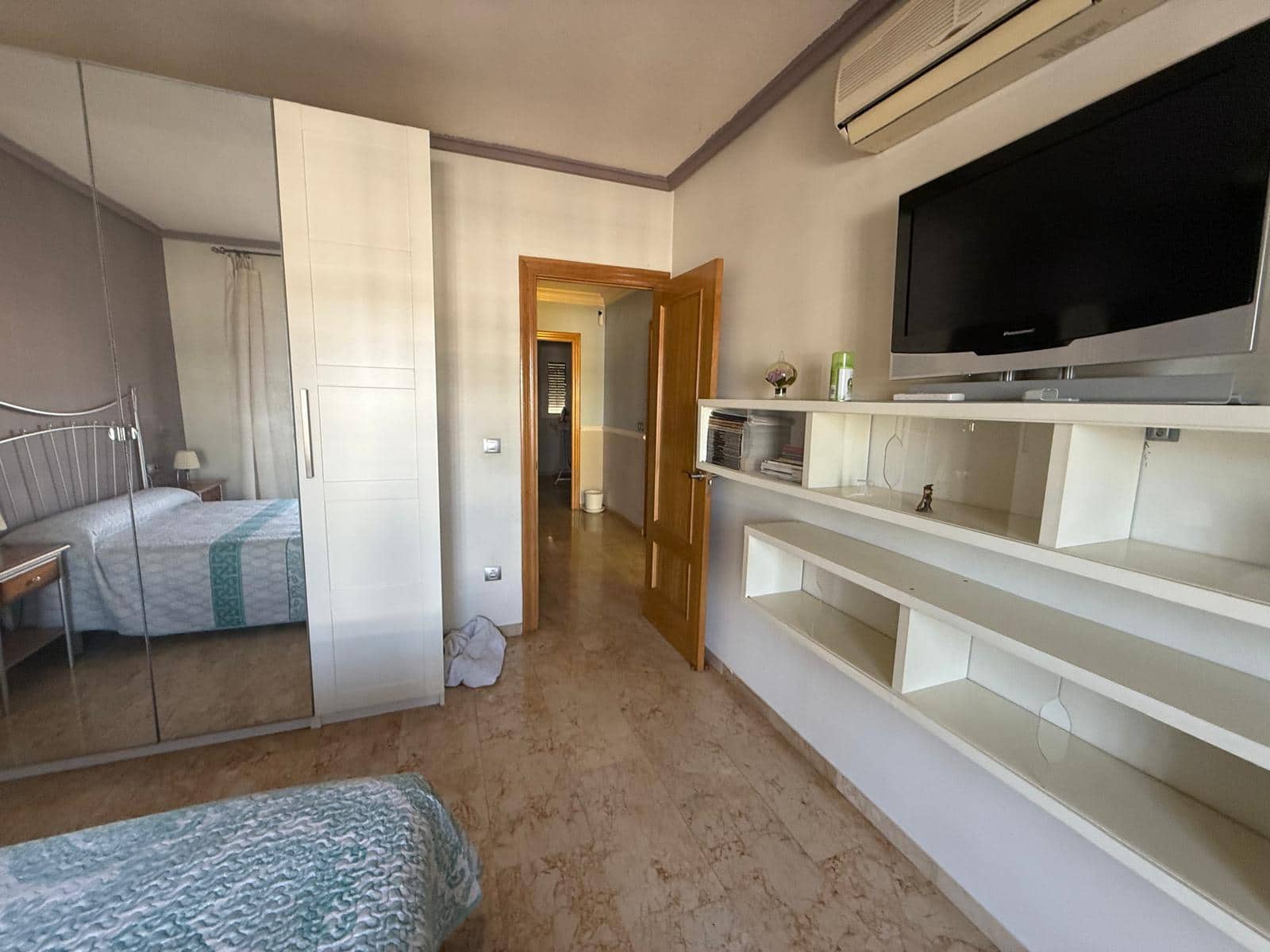 4 soveværelse Byhus til salg i Catral med garage - € 189.999 (Ref: 9335294)