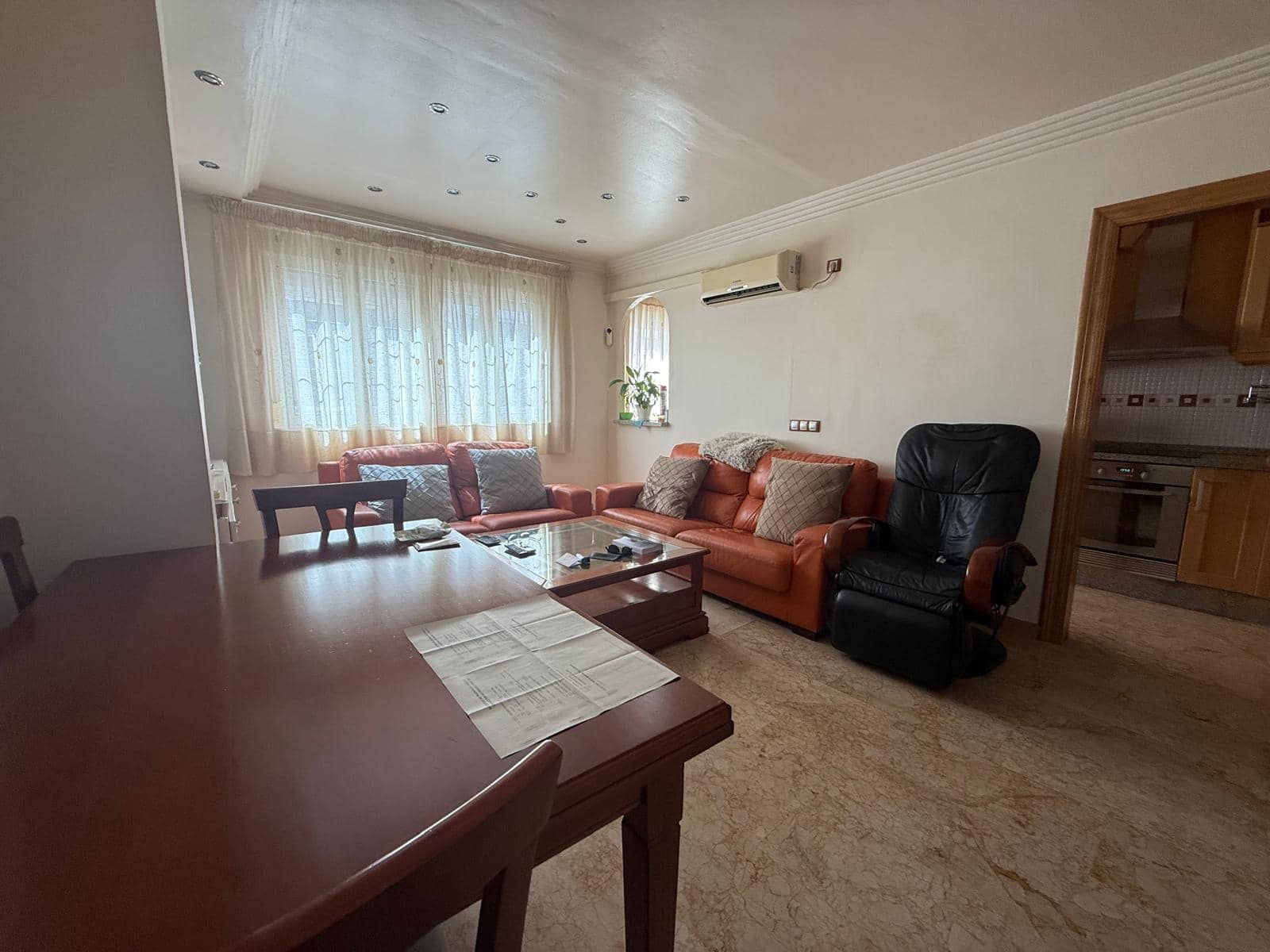 4 soveværelse Byhus til salg i Catral med garage - € 189.999 (Ref: 9335294)