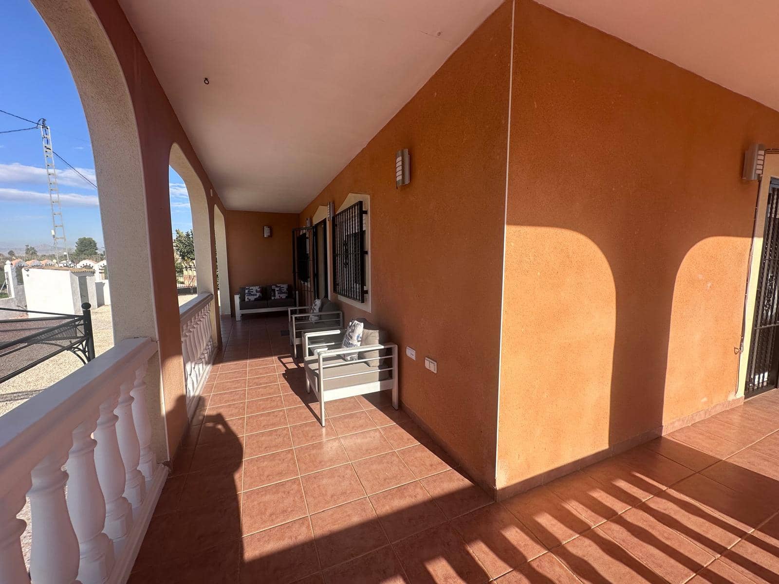 3 soveværelse Finca/Landehus til salg i Catral - € 259.999 (Ref: 9335300)