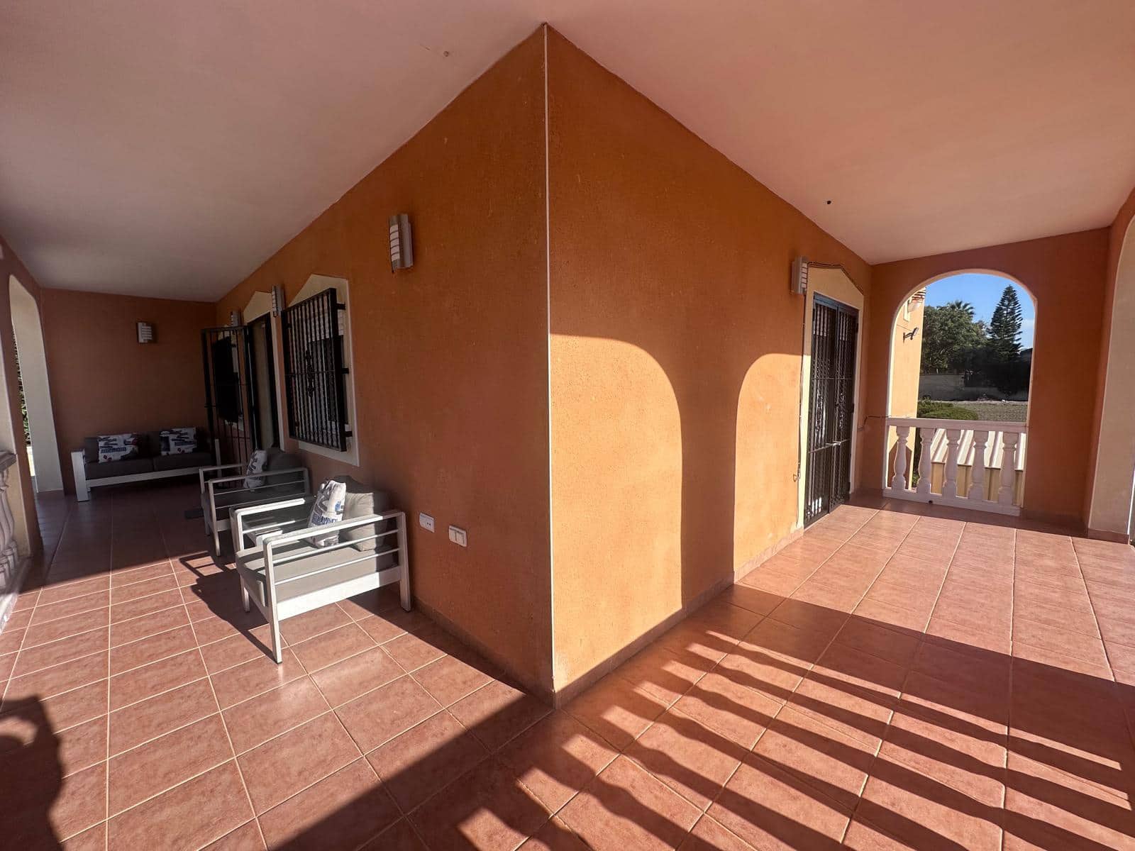 3 soveværelse Finca/Landehus til salg i Catral - € 259.999 (Ref: 9335300)