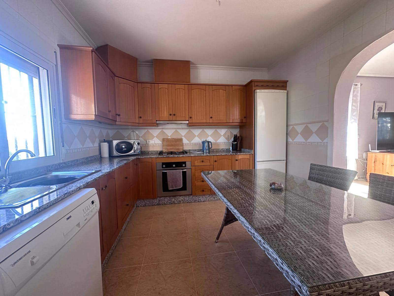 3 soveværelse Finca/Landehus til salg i Catral - € 259.999 (Ref: 9335300)