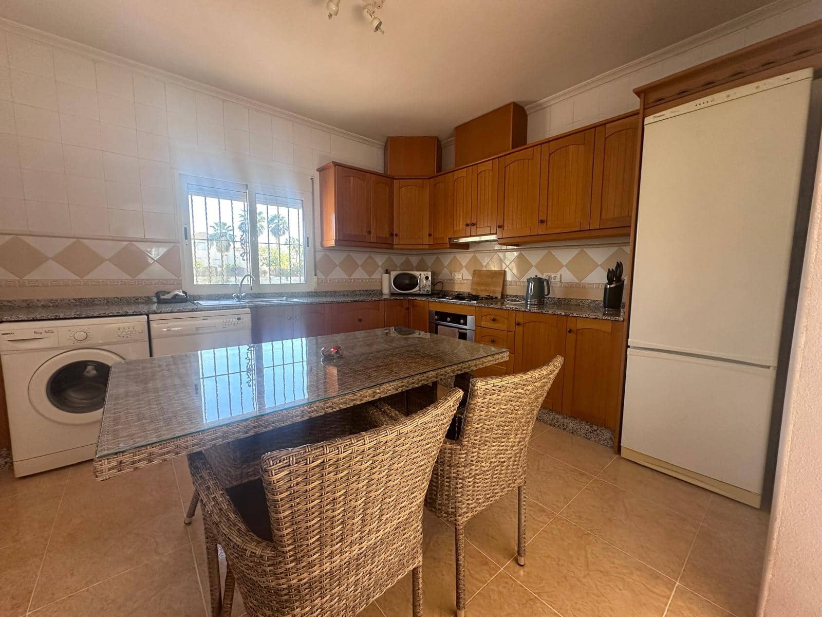 3 soveværelse Finca/Landehus til salg i Catral - € 259.999 (Ref: 9335300)