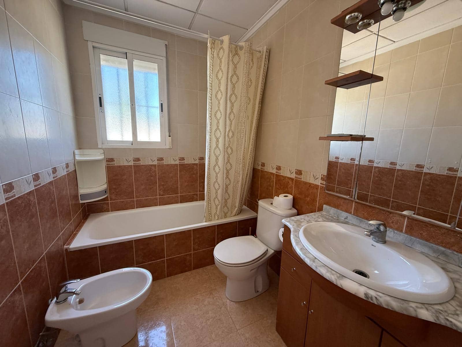 3 soverom Finca/Herregård til salgs i Catral med svømmebasseng - € 284 999 (Ref: 9335365)