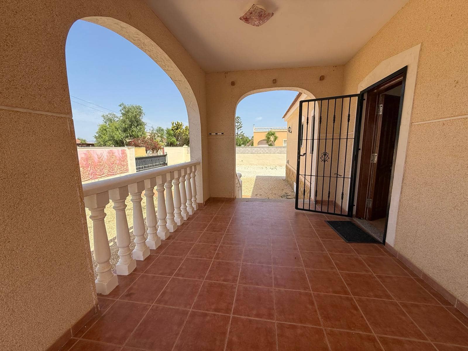 3 soverom Finca/Herregård til salgs i Catral med svømmebasseng - € 284 999 (Ref: 9335365)