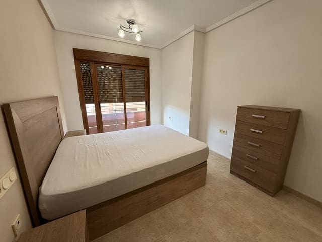 2 Zimmer Apartment zu vermieten in Albatera mit Pool Garage - 650 € (Ref: 9371161)