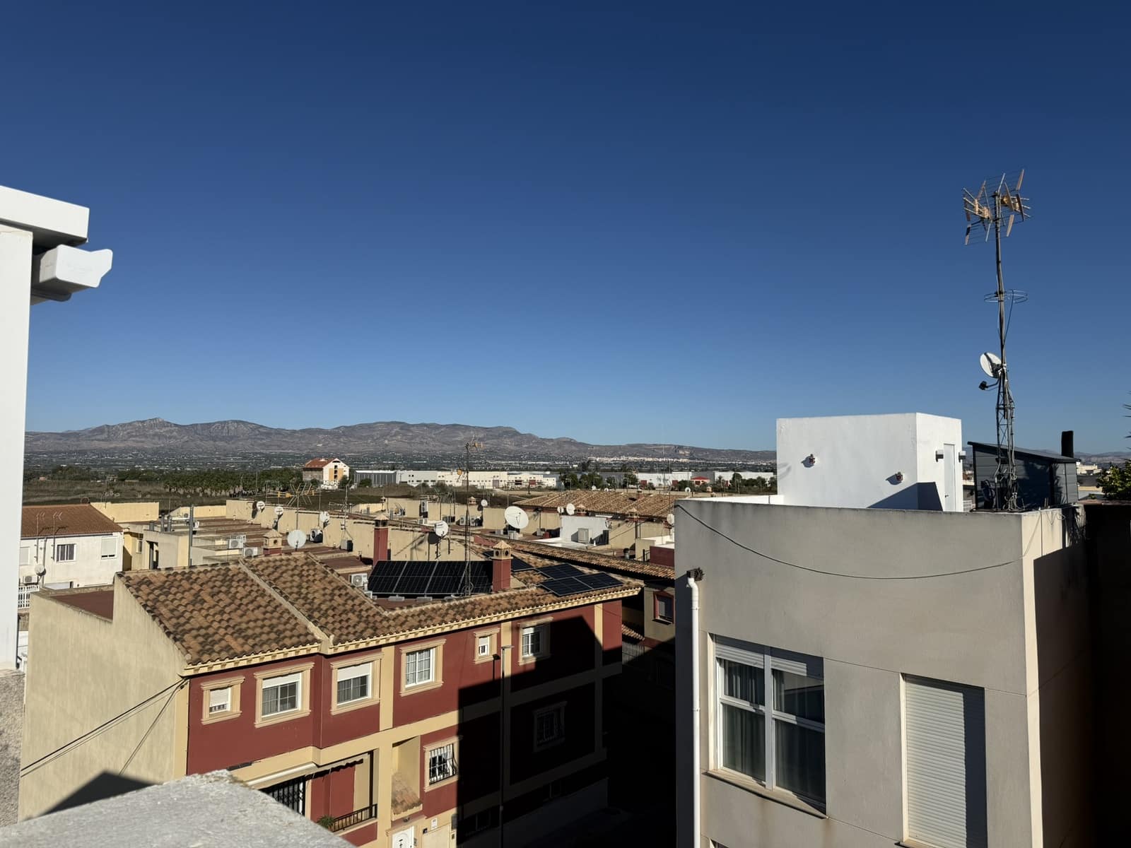 4 bedroom Apartment for sale in Catral with pool garage - € 134,999 (Ref: 9428766)