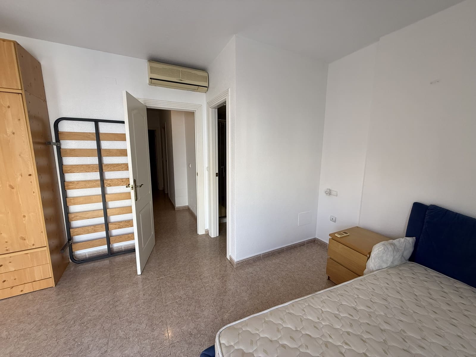 4 bedroom Apartment for sale in Catral with pool garage - € 134,999 (Ref: 9428766)