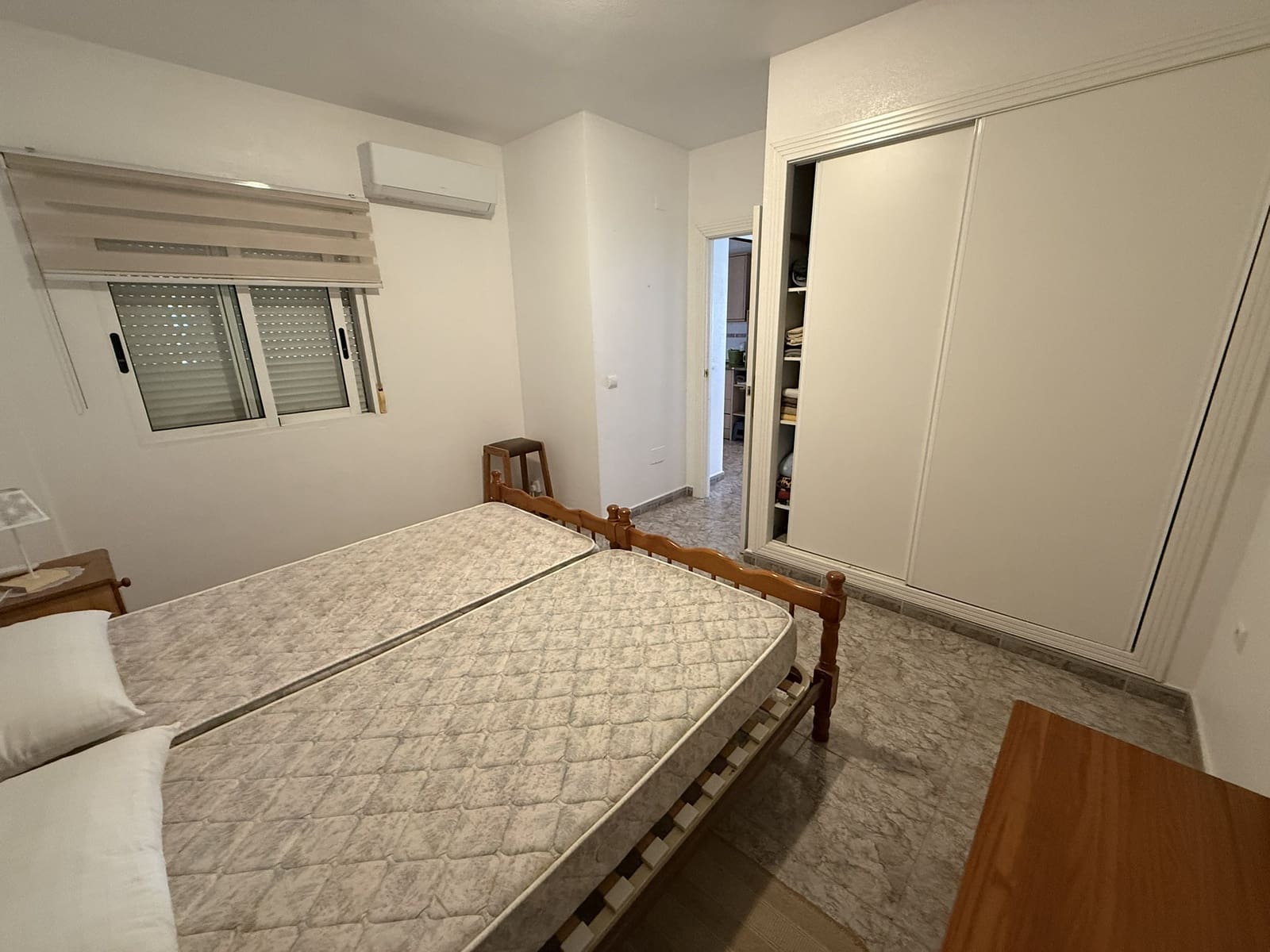 4 bedroom Apartment for sale in Catral with pool garage - € 134,999 (Ref: 9428766)