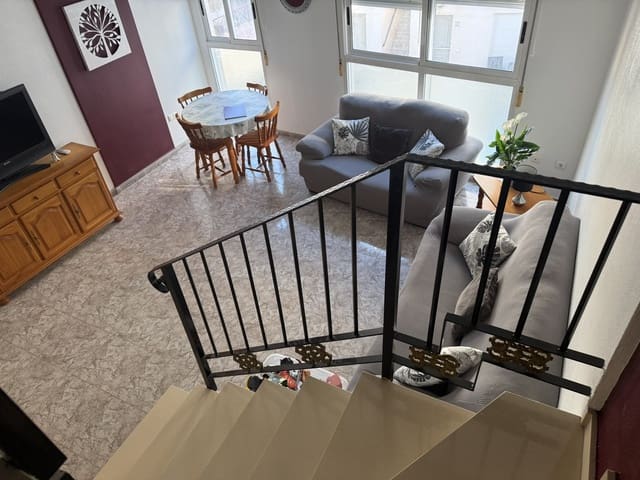 4 bedroom Apartment for sale in Catral with pool garage - € 134,999 (Ref: 9428766)