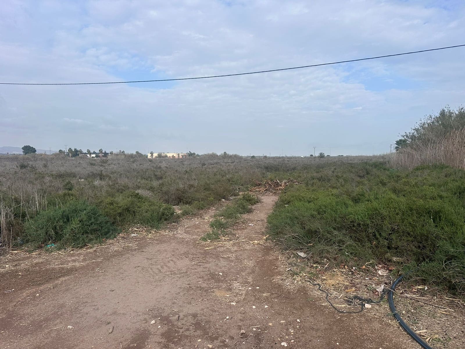 Ruin til salg i Alicante by - € 120.000 (Ref: 9438270)