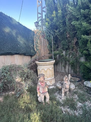 6 soverom Villa til salgs i Catral med svømmebasseng garasje - € 495 000 (Ref: 9438403)