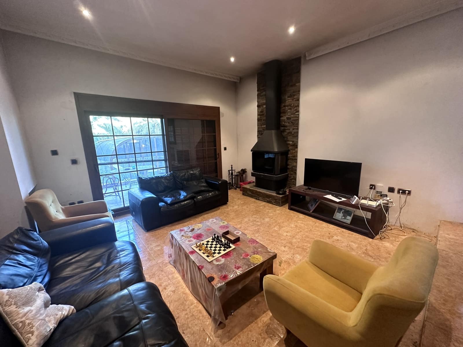 6 bedroom Villa for sale in Catral with pool garage - € 495,000 (Ref: 9438403)