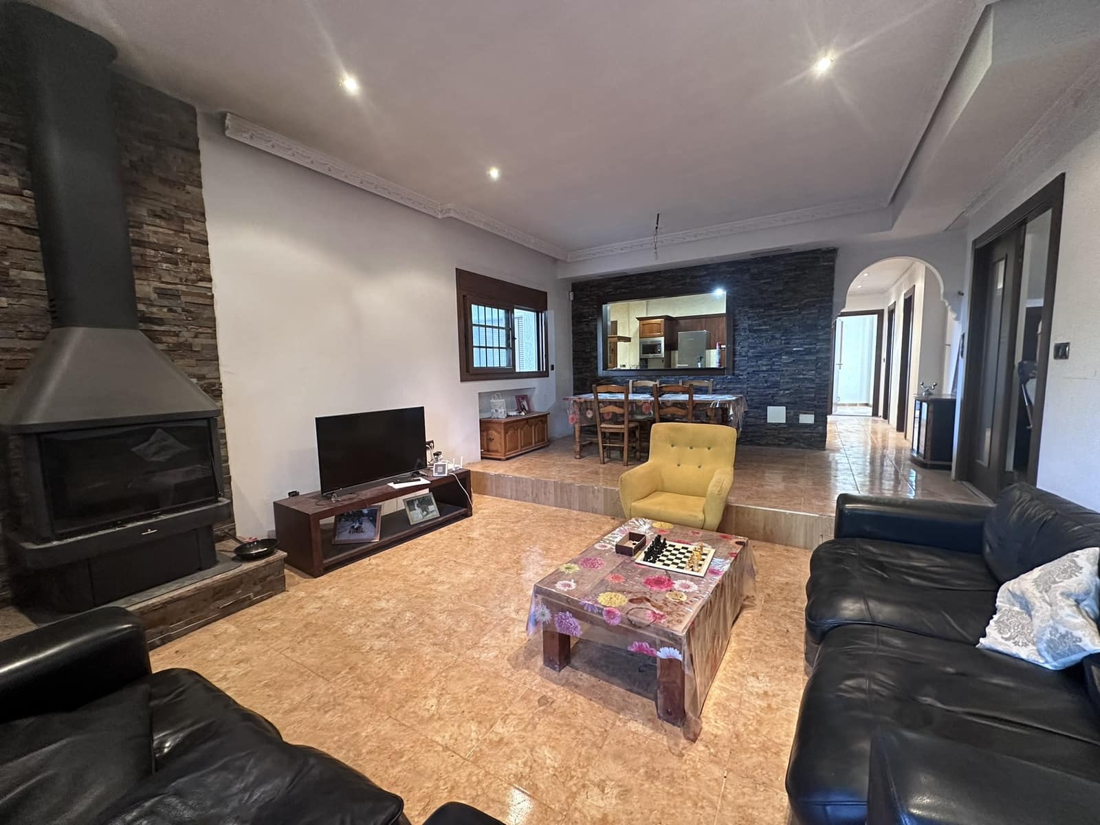 6 bedroom Villa for sale in Catral with pool garage - € 495,000 (Ref: 9438403)