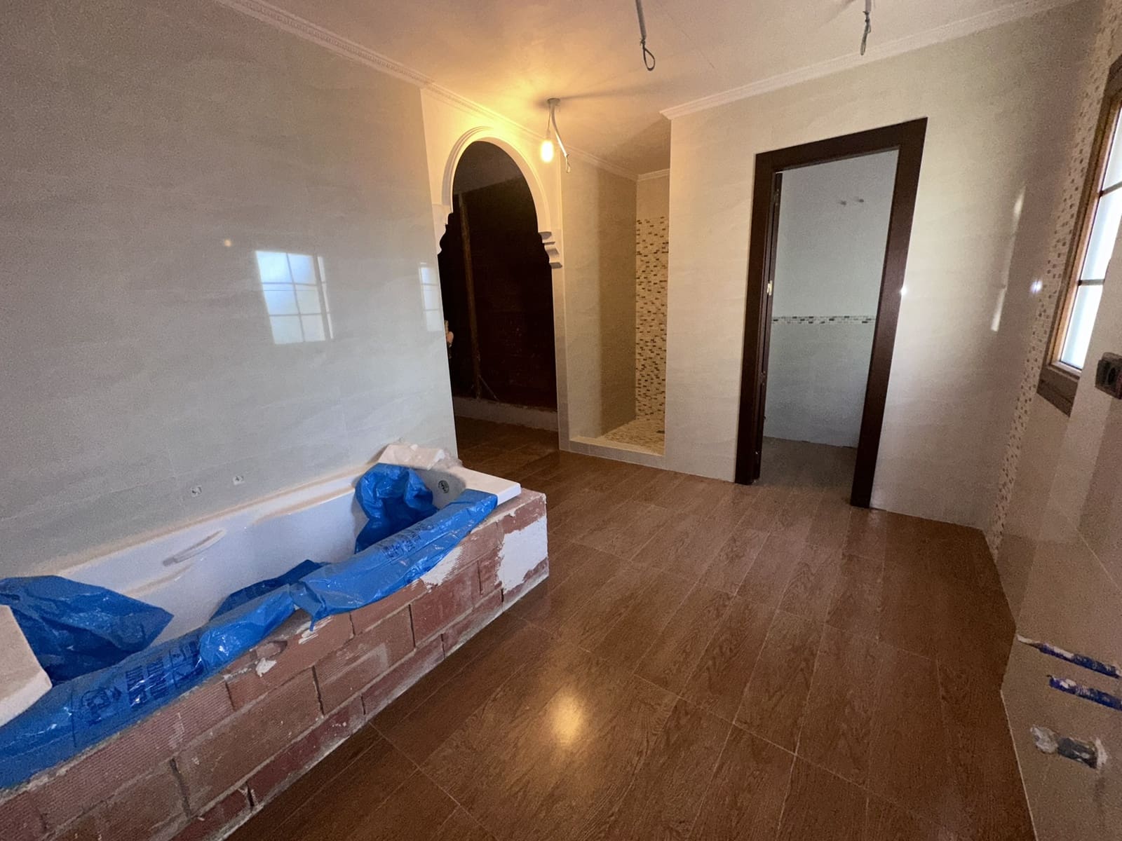 6 bedroom Villa for sale in Catral with pool garage - € 495,000 (Ref: 9438403)